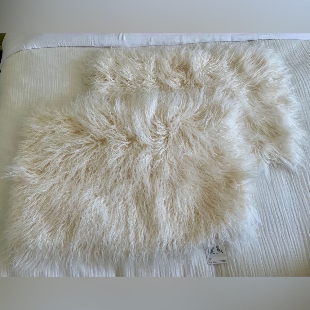 Pottery Barn NWT set of (2) Mongolian faux lamb pillow covers 16x26